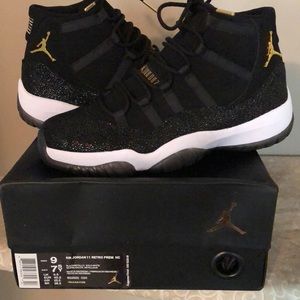 ❤️MAKE AN OFFER❤️ Air Jordan 11 Retro Prem